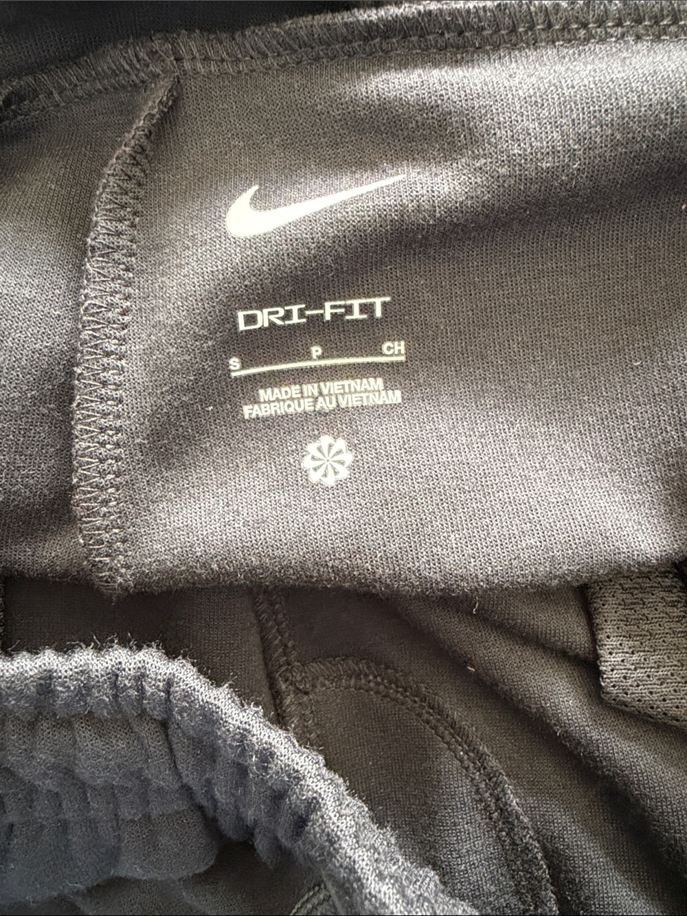 Nike Men’s Black Jogger Pants - Picture 5 of 6